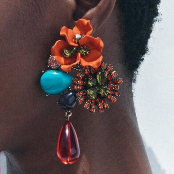 Preppy Women's Vintage Floral Crystal-Embellished Teardrop Earrings - Picture 1 of 8